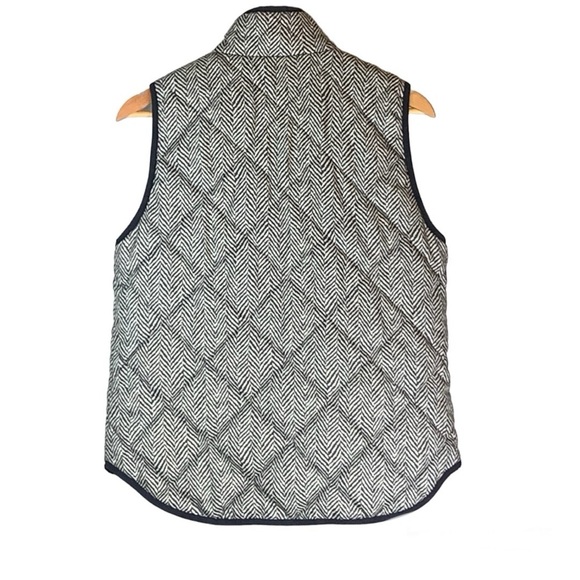 J. Crew Steely Grey Printed Quilted Puffer Vest Size M EUC - Picture 2 of 11
